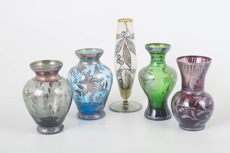 Murano, sæt af fem håndmalede kunstglasvaser.