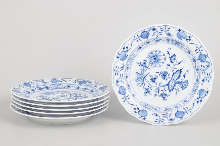 Meissen, set of six lunch plates.